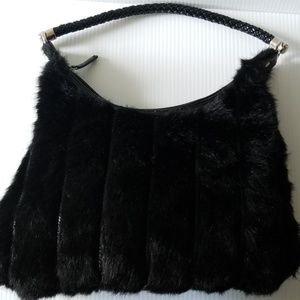 Tianni faux fur bag